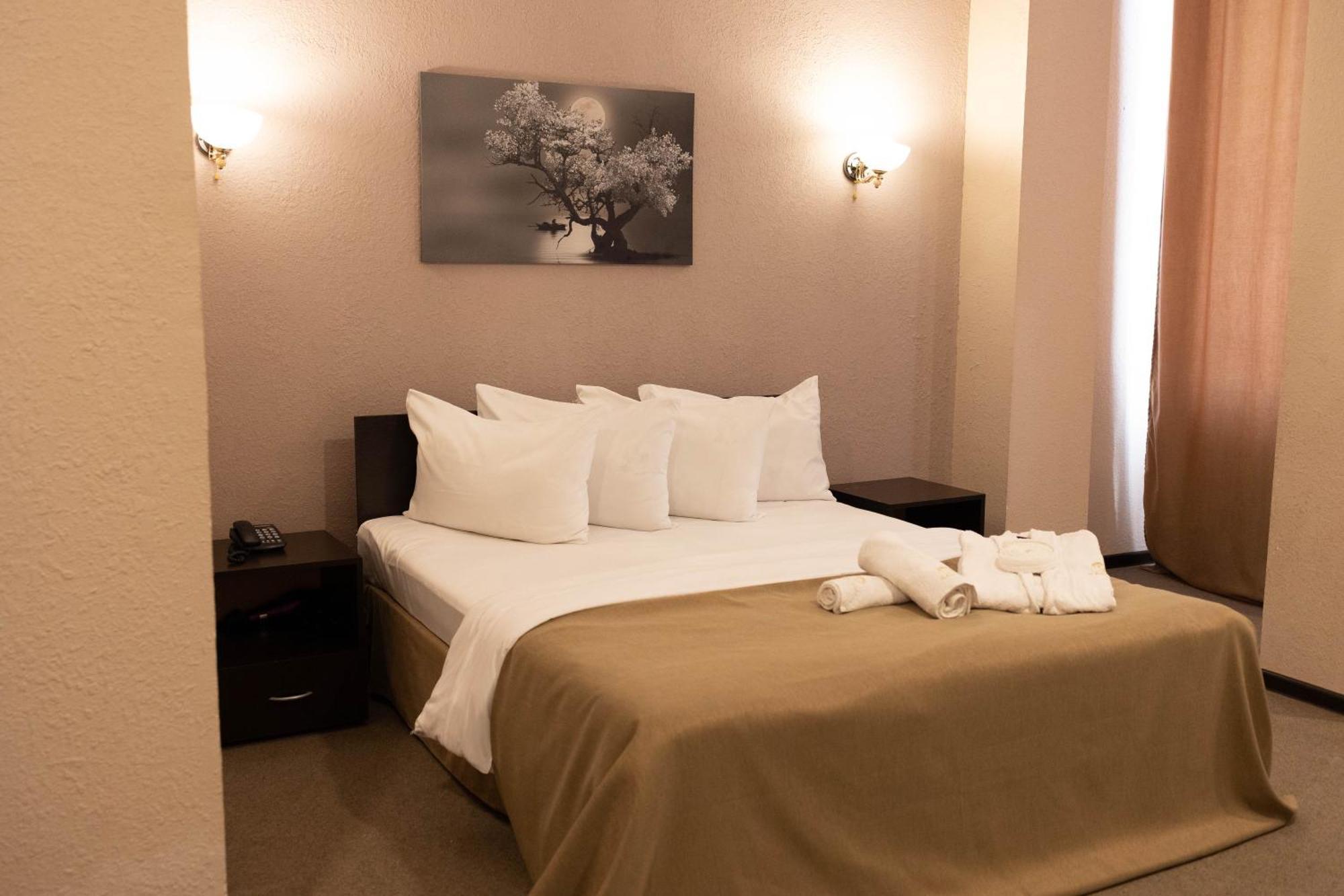 Richmind Hotel Vagharshapat 외부 사진