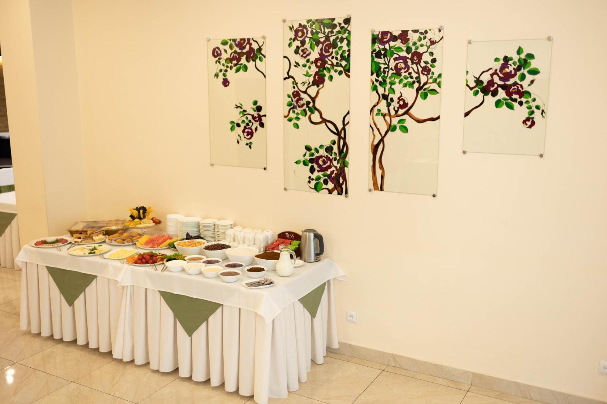 Richmind Hotel Vagharshapat 외부 사진