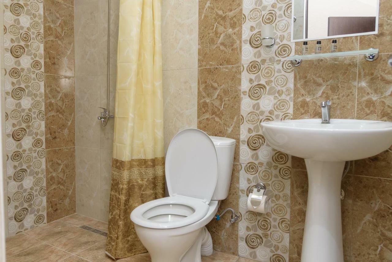 Richmind Hotel Vagharshapat 외부 사진