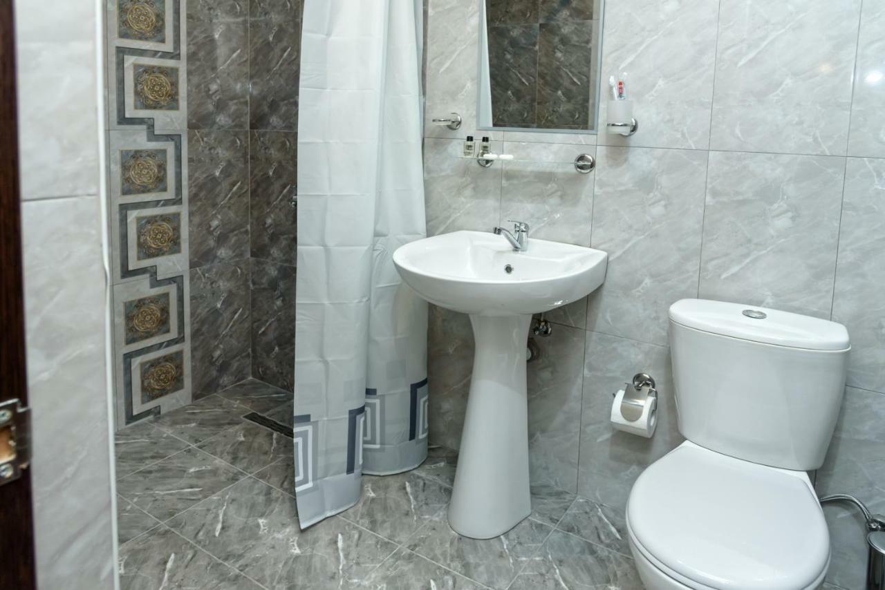 Richmind Hotel Vagharshapat 외부 사진