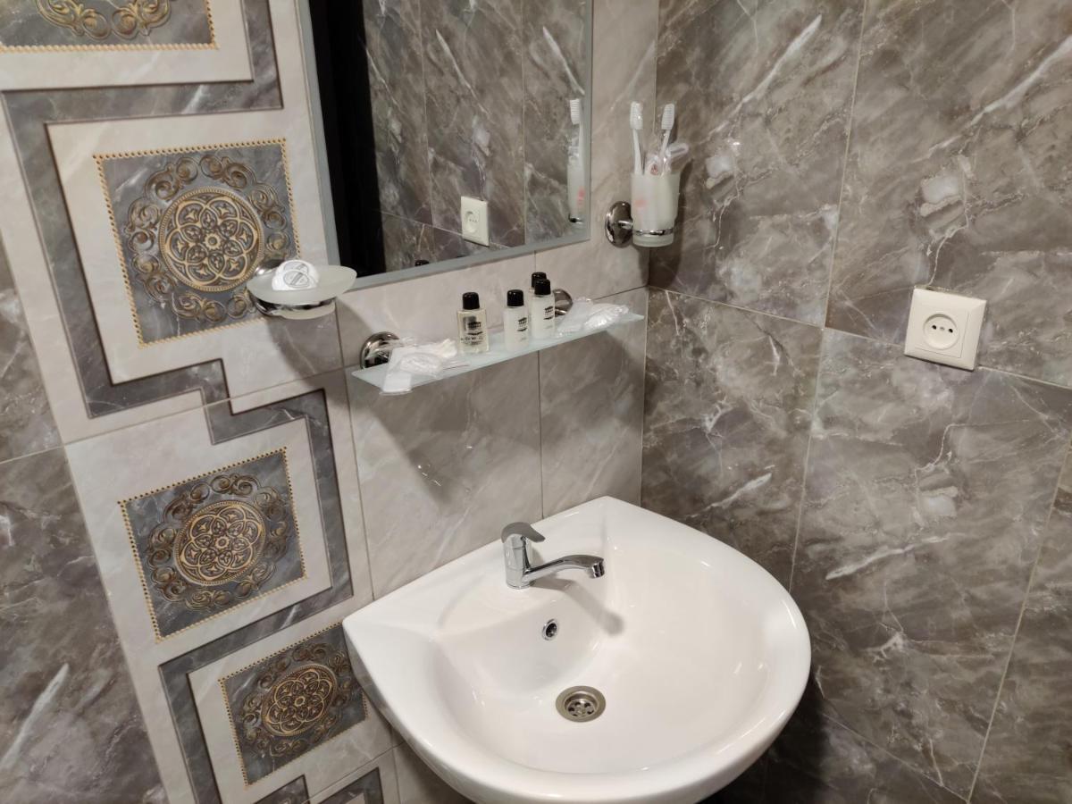 Richmind Hotel Vagharshapat 외부 사진