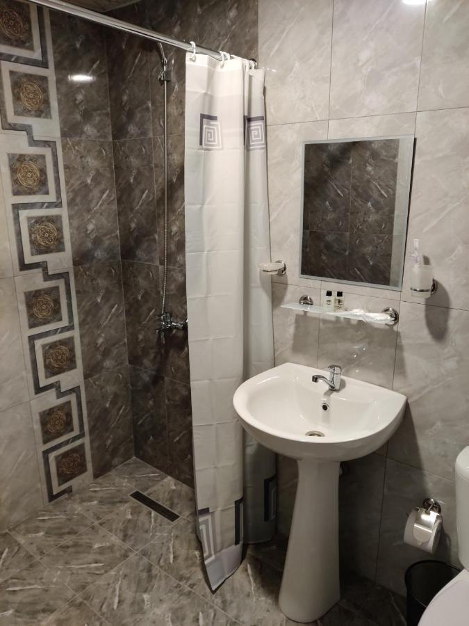 Richmind Hotel Vagharshapat 외부 사진